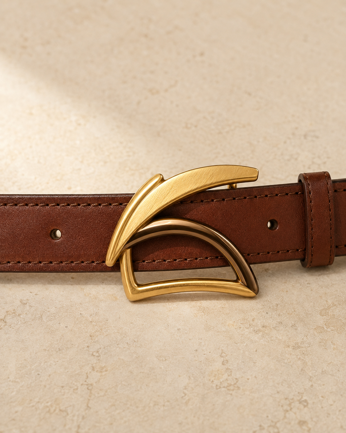 Aureline Arc Leather Belt – Chestnut Brown