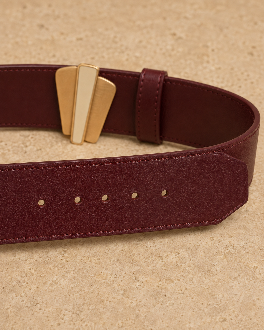 Maris Fan Wide Leather Belt – Oxblood Burgundy